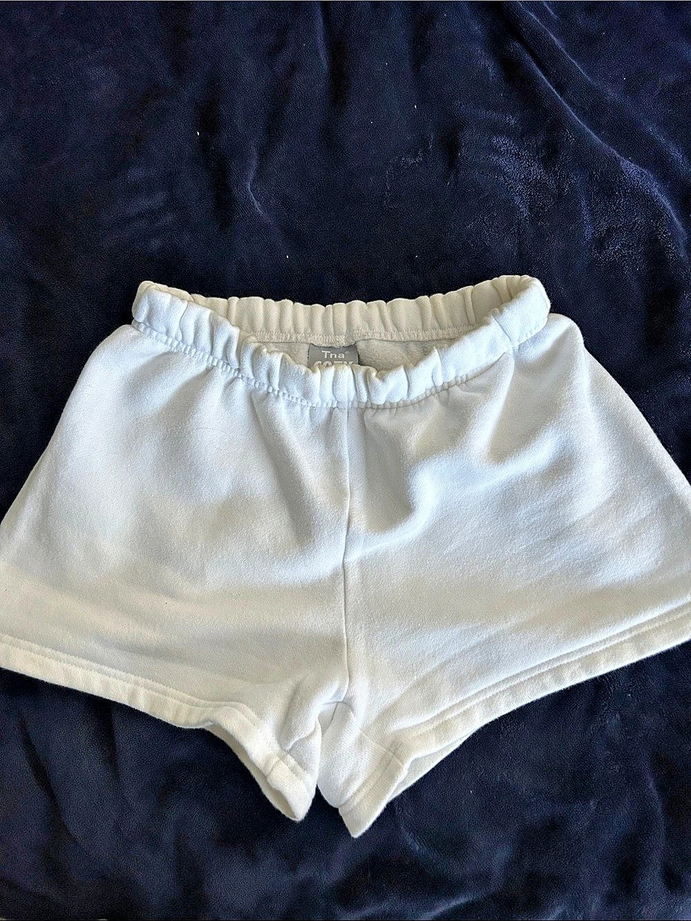 Tna Cozy Perfect Athletic Shorts in White XXS Like New